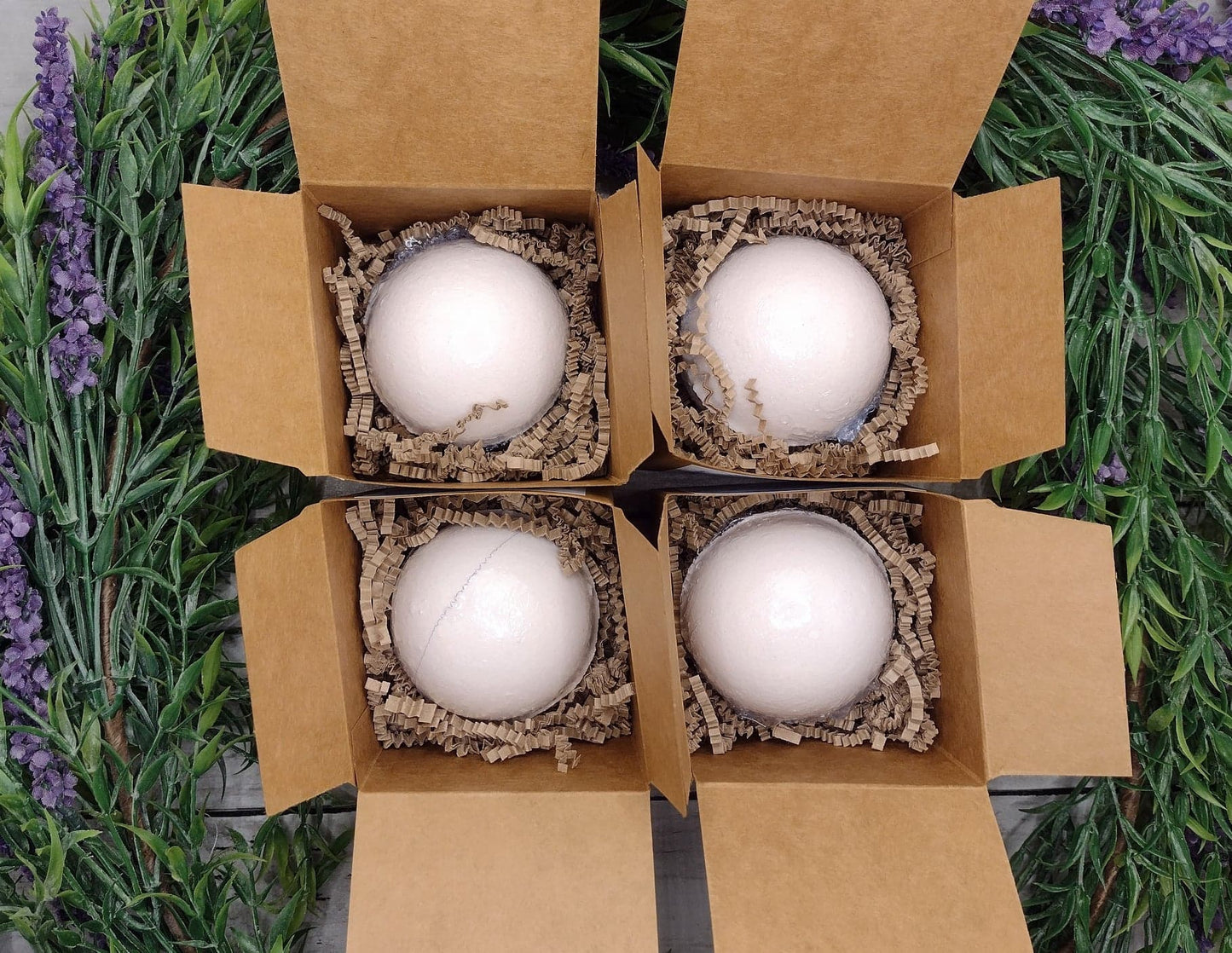 Lavender Bath Bomb ~ Natural & Organic Ingredients ~ Luxury Bath